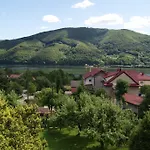 Pensjonat Dom Wczasowy Góralówka Międzybrodzie Bialskie