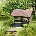 Dom Wczasowy Góralówka Międzybrodzie Bialskie