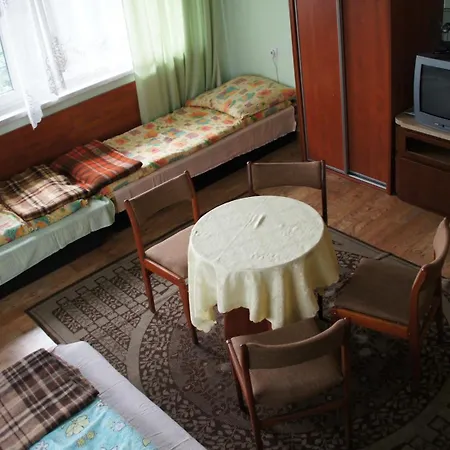 Dom Wczasowy Goralowka Guest house